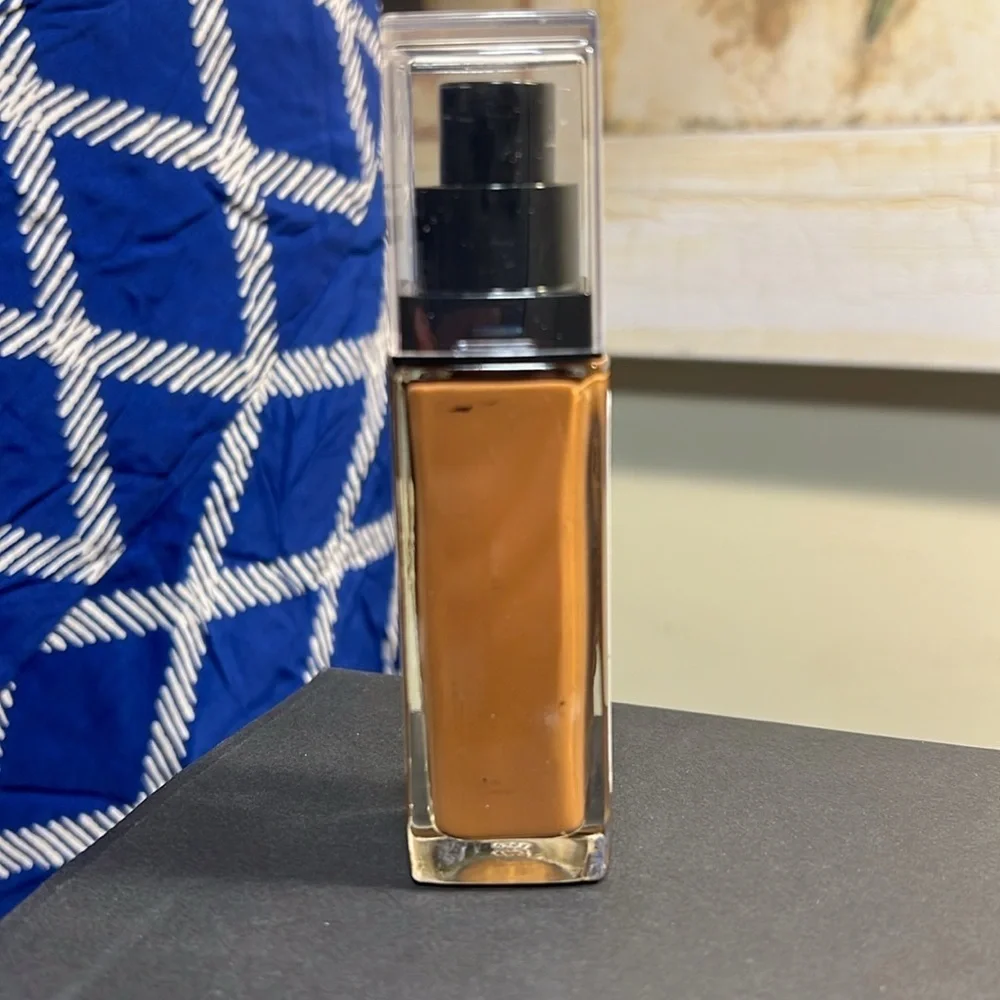 NYX Can't Stop Won't Stop Foundation - Warm Mahogany - Picture 3 of 4